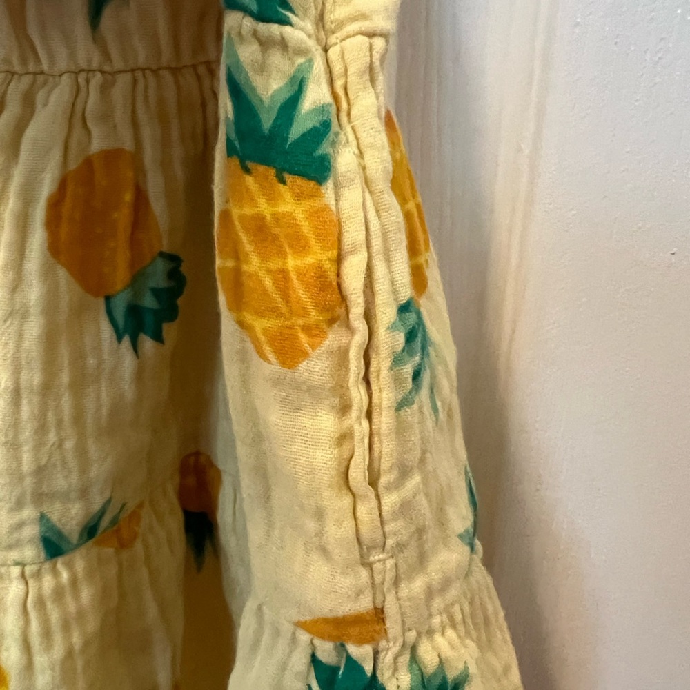 Cat & Jack Yellow Girl’s Dress with Pineapple Design Size:2T - Picture 4 of 6